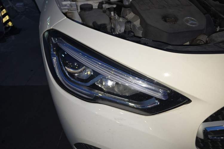 Used Mercedes-Benz GLA 2022 Second Facelift GLA 200 Right Front Headlight