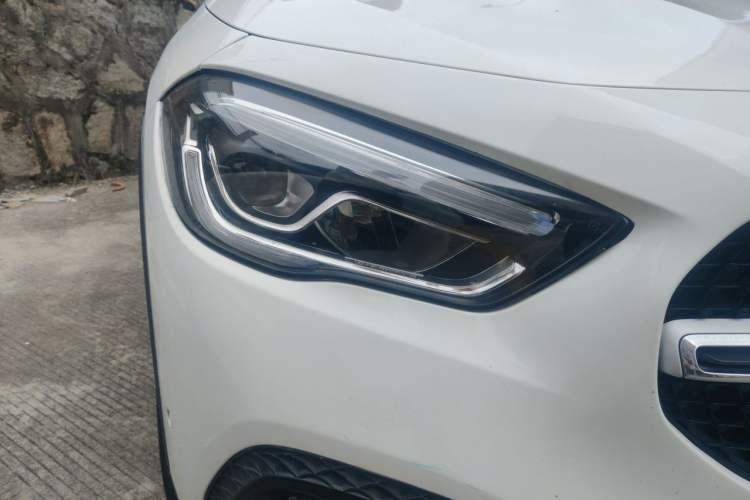Used Mercedes-Benz GLA 2022 Second Facelift GLA 200 Right Front Headlight