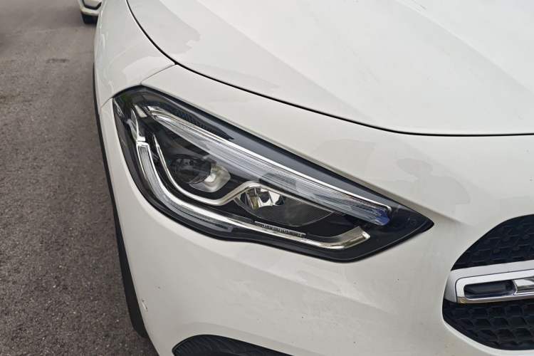 Used Mercedes-Benz GLA 2022 Facelifted GLA 200 Right Front Headlight