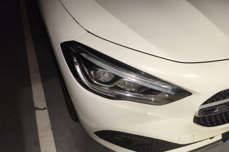 Used Mercedes-Benz GLA 2022 Facelifted GLA 200 Right Front Headlight