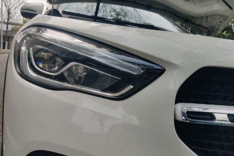 Used Mercedes-Benz GLA 2022 Facelifted GLA 200 Right Front Headlight
