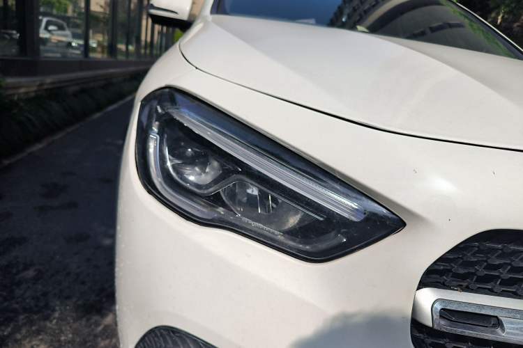 Used Mercedes-Benz GLA 2022 Second Facelift GLA 200 Right Front Headlight