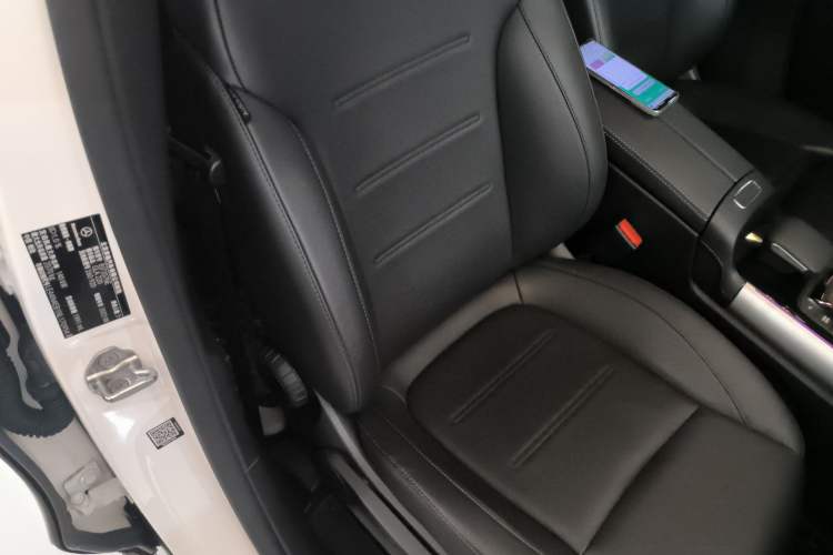 Used Mercedes-Benz GLA 2022 GLA 220 Right Front Seat