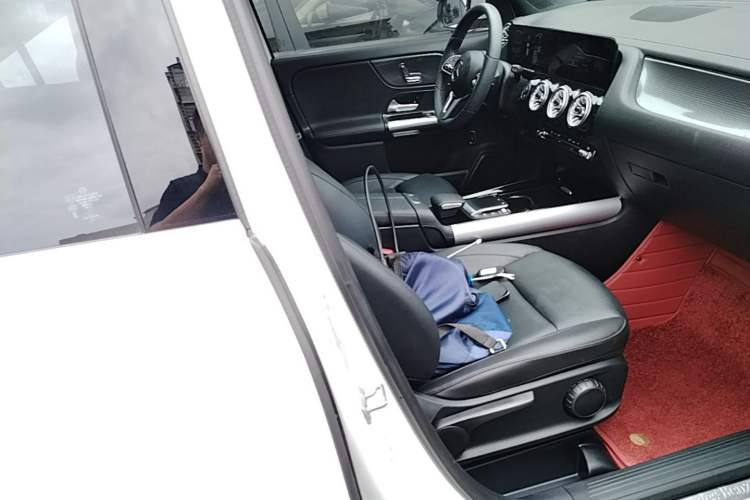 Used Mercedes-Benz GLA 2022 GLA 220 Right Front Seat