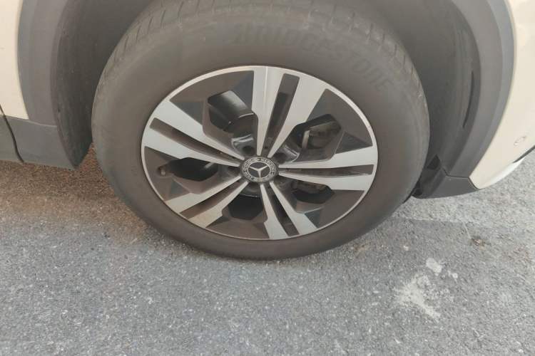 Used Mercedes-Benz GLA 2022 GLA 220 Right Front Wheel Hub