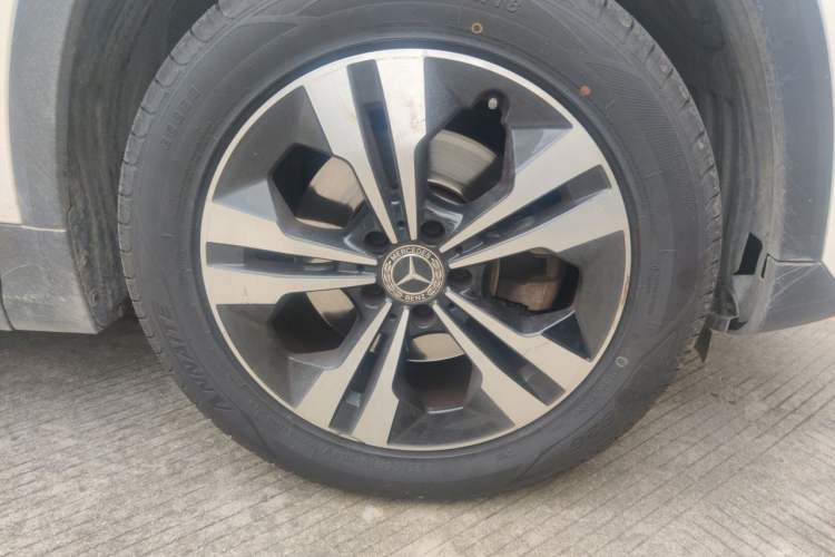 Used Mercedes-Benz GLA 2022 Second Facelift GLA 200 Right Front Wheel Hub