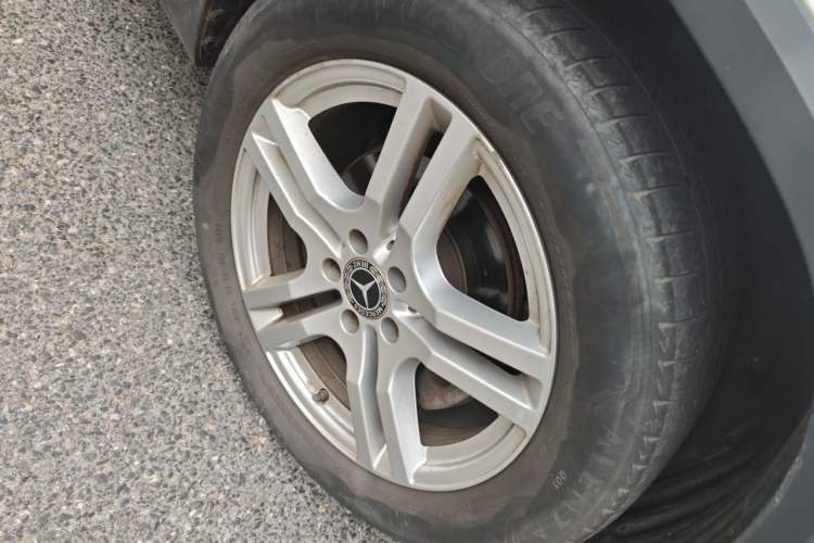 Used Mercedes-Benz GLA 2022 Facelifted GLA 180 Right Front Wheel Hub