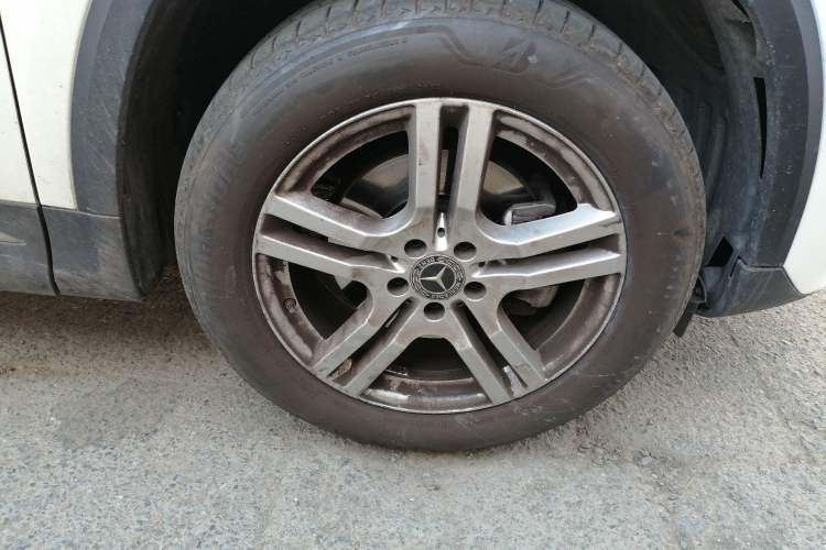 Used Mercedes-Benz GLA 2022 Second Facelift GLA 200 Right Front Wheel Hub