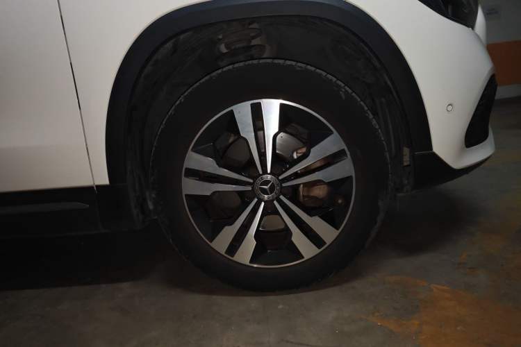 Used Mercedes-Benz GLA 2022 Facelifted GLA 200 Right Front Wheel Hub