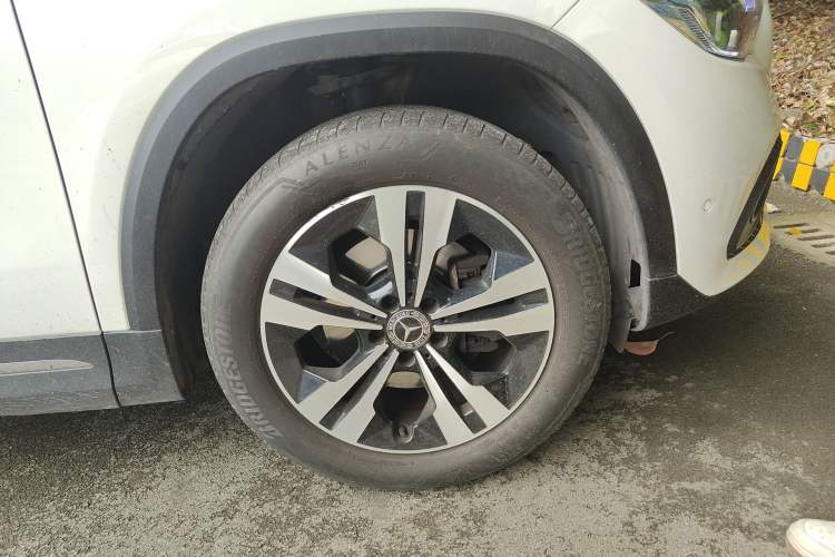 Used Mercedes-Benz GLA 2022 Facelifted GLA 200 Right Front Wheel Hub