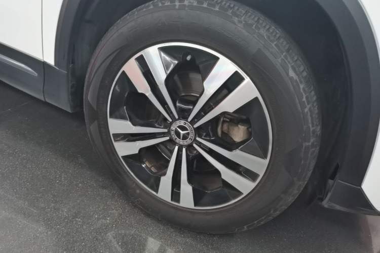 Used Mercedes-Benz GLA 2022 Facelifted GLA 200 Right Front Wheel Hub