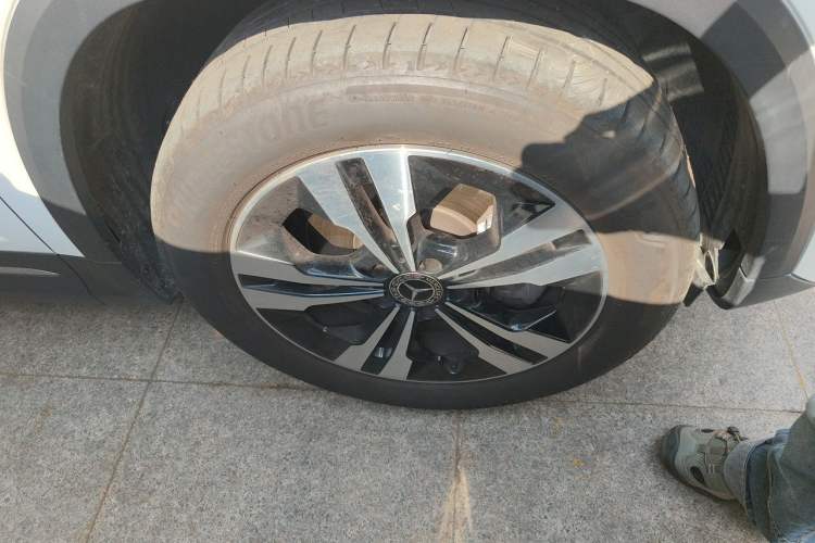 Used Mercedes-Benz GLA 2022 GLA 220 Right Front Wheel Hub