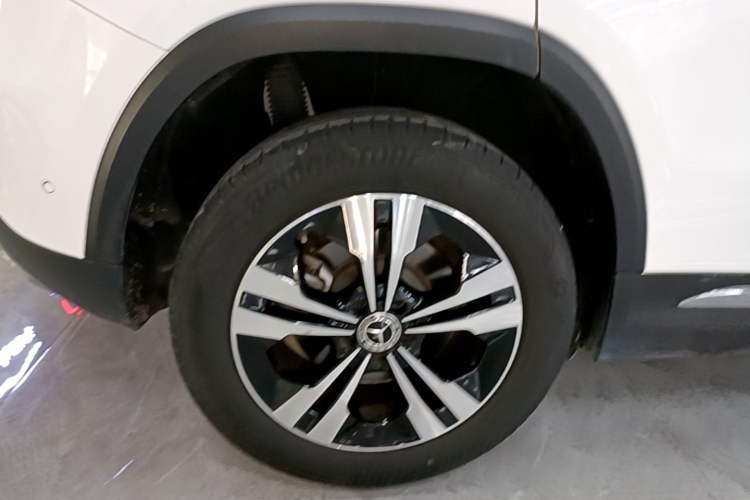 Used Mercedes-Benz GLA 2022 GLA 220 Right Rear Wheel Hub