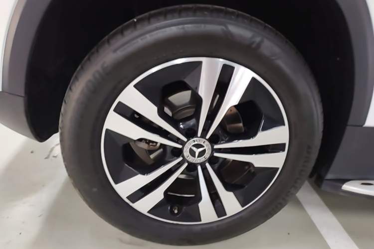 Used Mercedes-Benz GLA 2022 Facelifted GLA 200 Right Rear Wheel Hub