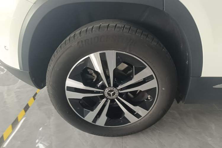 Used Mercedes-Benz GLA 2022 GLA 220 Right Rear Wheel Hub