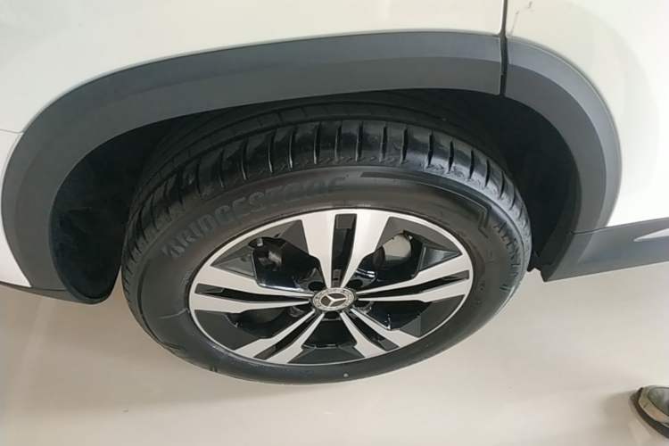 Used Mercedes-Benz GLA 2022 GLA 220 Right Rear Wheel Hub