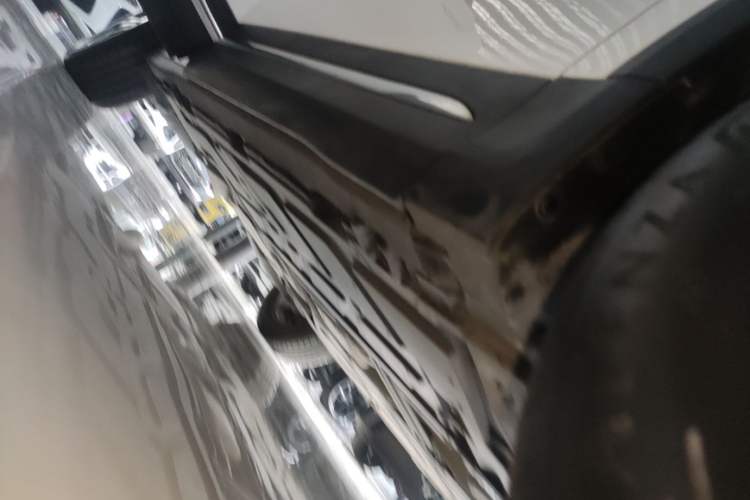 Used Mercedes-Benz GLA 2022 GLA 220 Right Side Sill