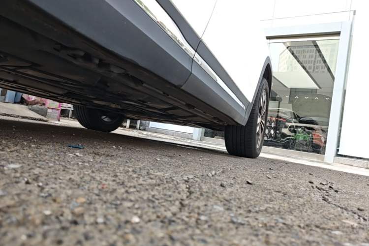 Used Mercedes-Benz GLA 2022 Facelifted GLA 200 Right Side Sill