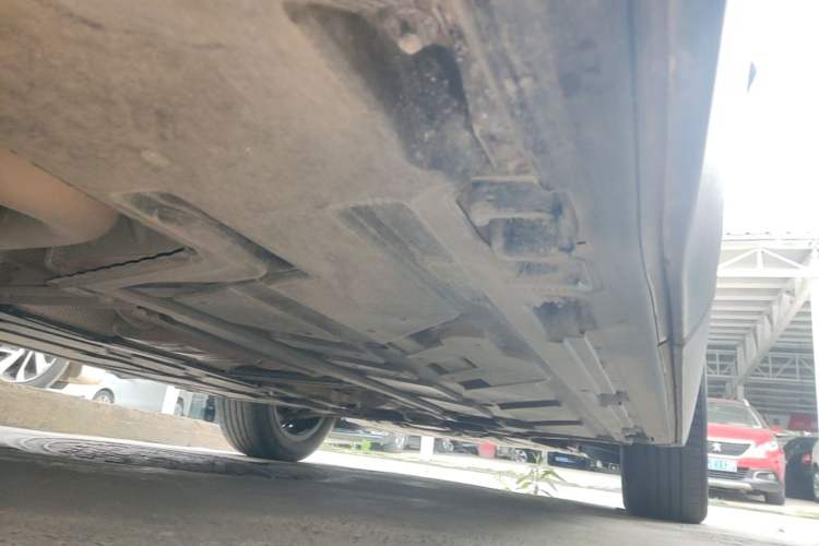 Used Mercedes-Benz GLA 2022 GLA 220 Right Side Sill