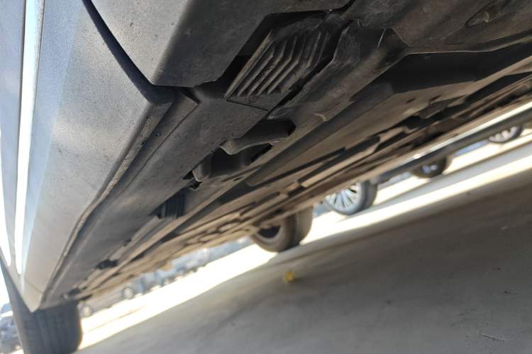 Used Mercedes-Benz GLA 2022 Facelifted GLA 200 Right Side Sill