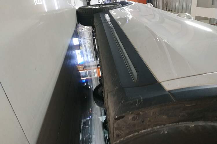 Used Mercedes-Benz GLA 2022 Second Facelift GLA 200 Right Side Sill