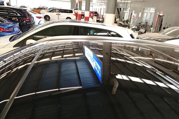 Used Mercedes-Benz GLA 2022 Facelifted GLA 200 Roof