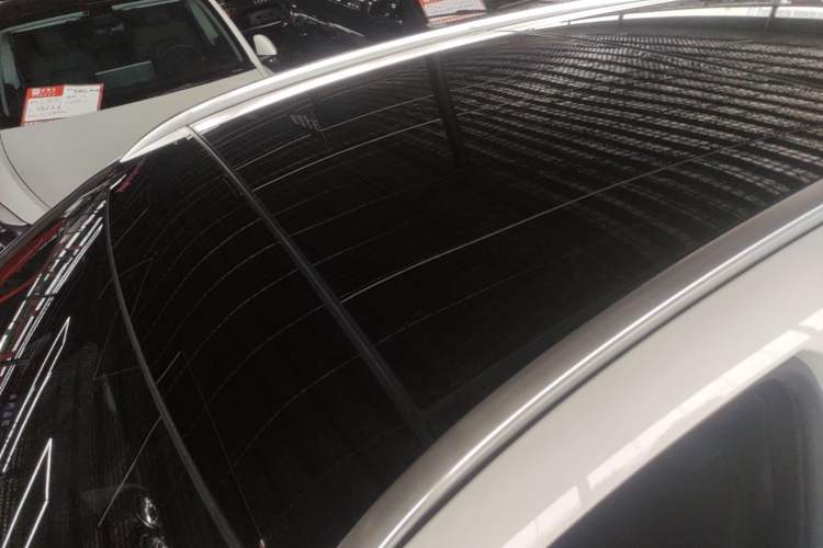 Used Mercedes-Benz GLA 2022 GLA 220 Roof