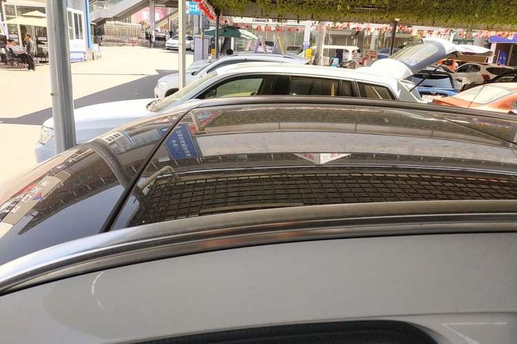 Used Mercedes-Benz GLA 2022 GLA 220 Roof