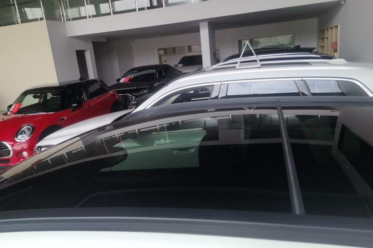 Used Mercedes-Benz GLA 2022 GLA 220 4MATIC Roof
