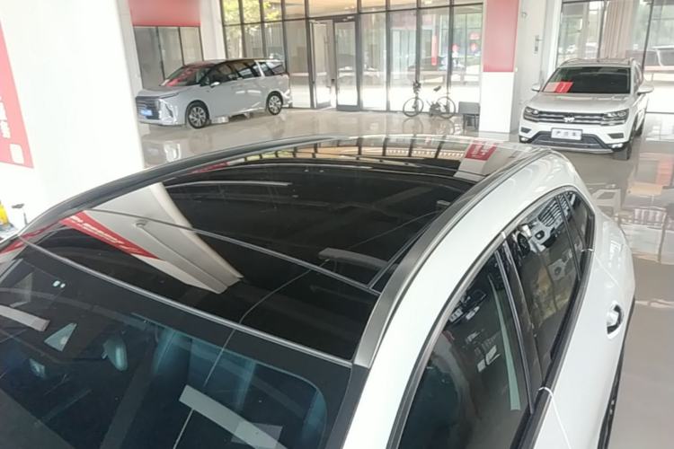Used Mercedes-Benz GLA 2022 GLA 220 Roof