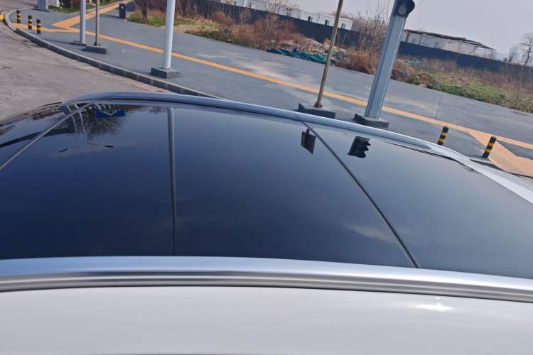 Used Mercedes-Benz GLA 2022 GLA 220 Roof