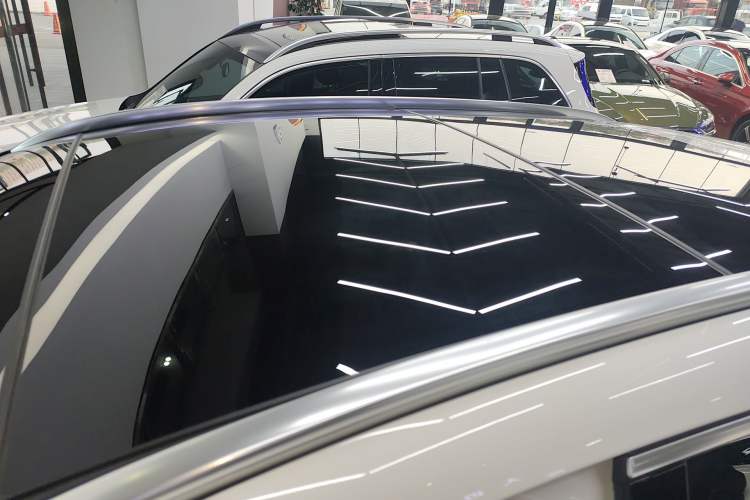 Used Mercedes-Benz GLA 2022 Facelifted GLA 200 Roof