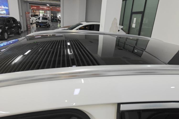 Used Mercedes-Benz GLA 2022 Facelifted GLA 200 Roof