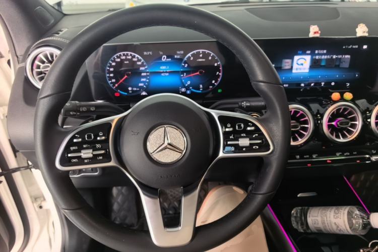 Used Mercedes-Benz GLA 2022 GLA 220 Steering Wheel