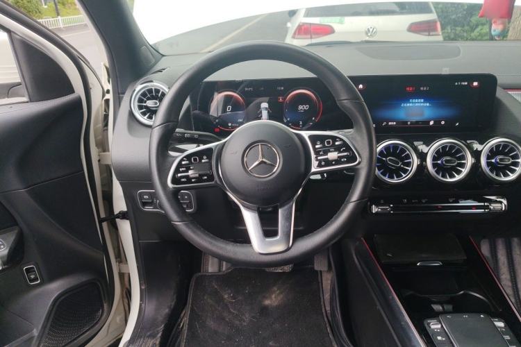 Used Mercedes-Benz GLA 2022 GLA 200 Steering Wheel