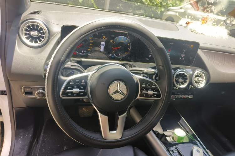 Used Mercedes-Benz GLA 2022 GLA 220 Steering Wheel