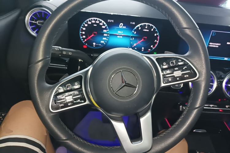 Used Mercedes-Benz GLA 2022 Facelifted GLA 200 Steering Wheel