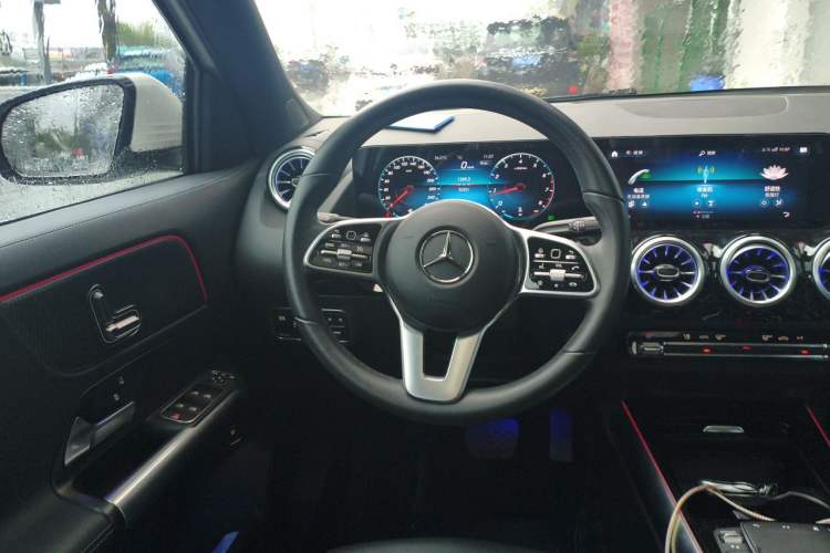 Used Mercedes-Benz GLA 2022 Facelifted GLA 200 Steering Wheel