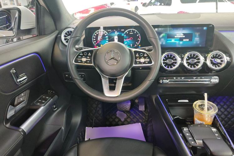 Used Mercedes-Benz GLA 2022 Facelifted GLA 200 Steering Wheel