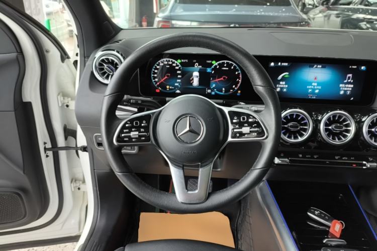 Used Mercedes-Benz GLA 2022 GLA 220 4MATIC Steering Wheel