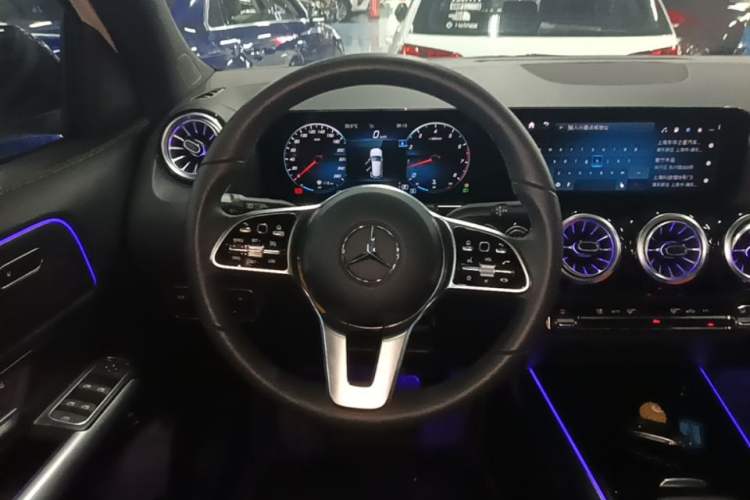 Used Mercedes-Benz GLA 2022 GLA 220 4MATIC Steering Wheel