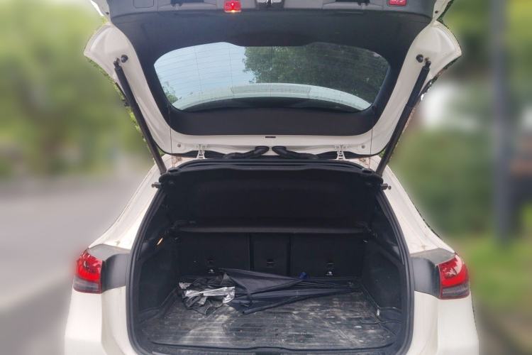 Used Mercedes-Benz GLA 2022 GLA 200 Trunk