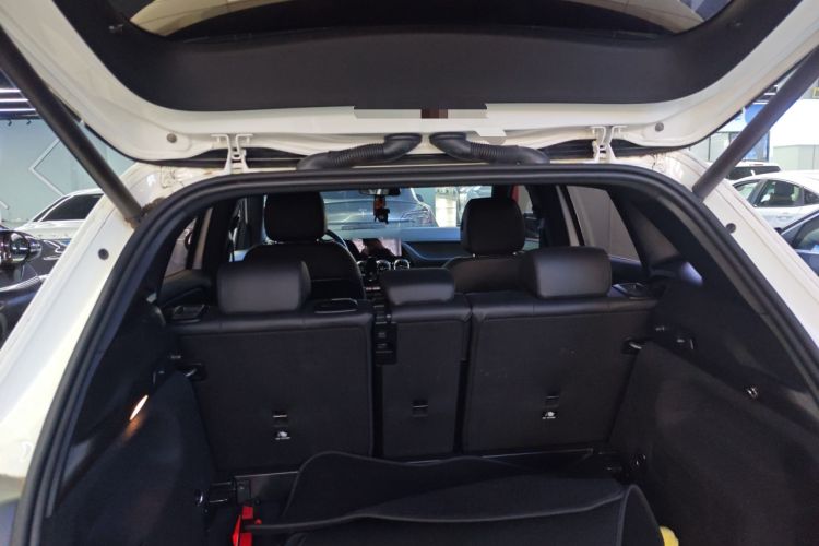 Used Mercedes-Benz GLA 2022 Second Facelift GLA 200 Trunk