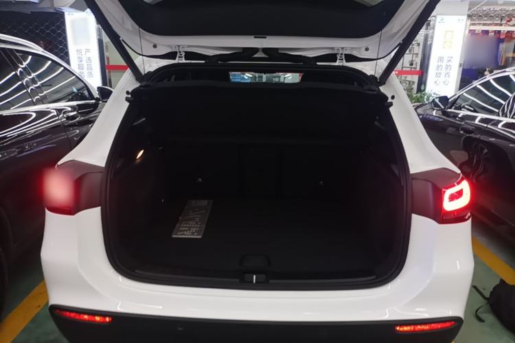 Used Mercedes-Benz GLA 2022 Facelifted GLA 200 Trunk