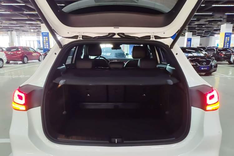 Used Mercedes-Benz GLA 2022 Facelifted GLA 200 Trunk