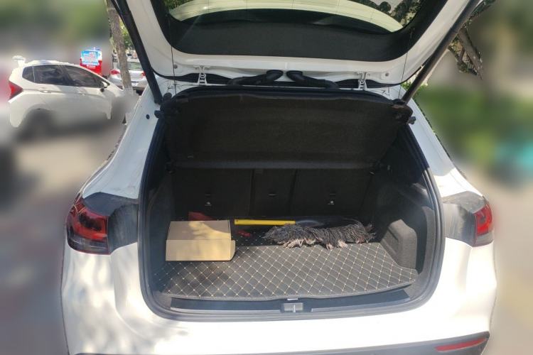 Used Mercedes-Benz GLA 2022 GLA 220 Trunk