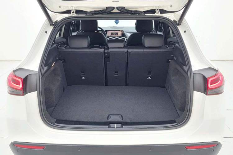 Used Mercedes-Benz GLA 2022 Facelifted GLA 200 Trunk