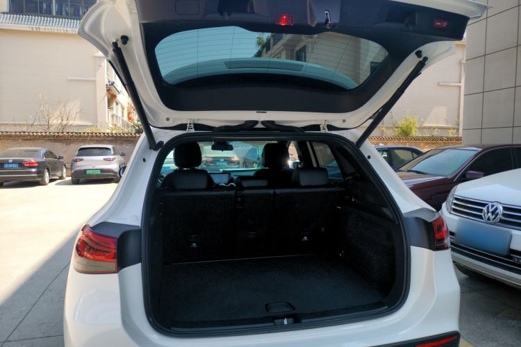 Used Mercedes-Benz GLA 2022 GLA 200 Trunk
