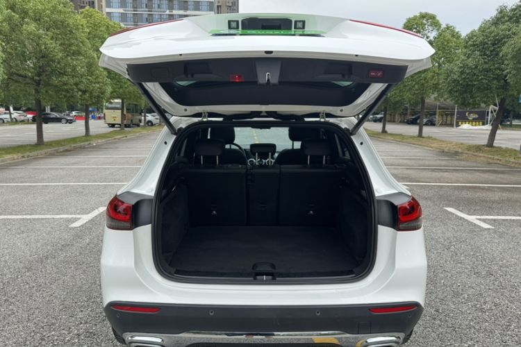 Used Mercedes-Benz GLA 2022 GLA 220 Trunk