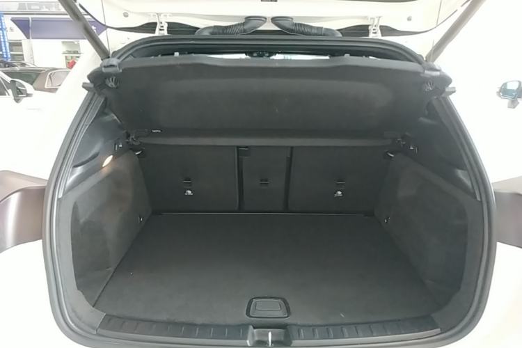 Used Mercedes-Benz GLA 2022 GLA 220 Trunk